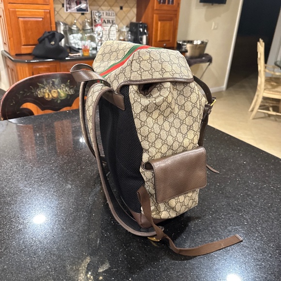 Gucci GG Supreme canvas backpack main image 8